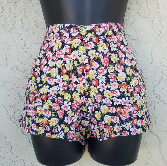 Billabong Pants - Billabong Designer High Waisted Floral Shorts